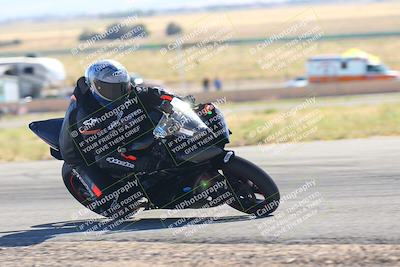 media/Oct-14-2023-TrackXperience (Sat) [[0517685739]]/Level 3/session 5 turn 12/